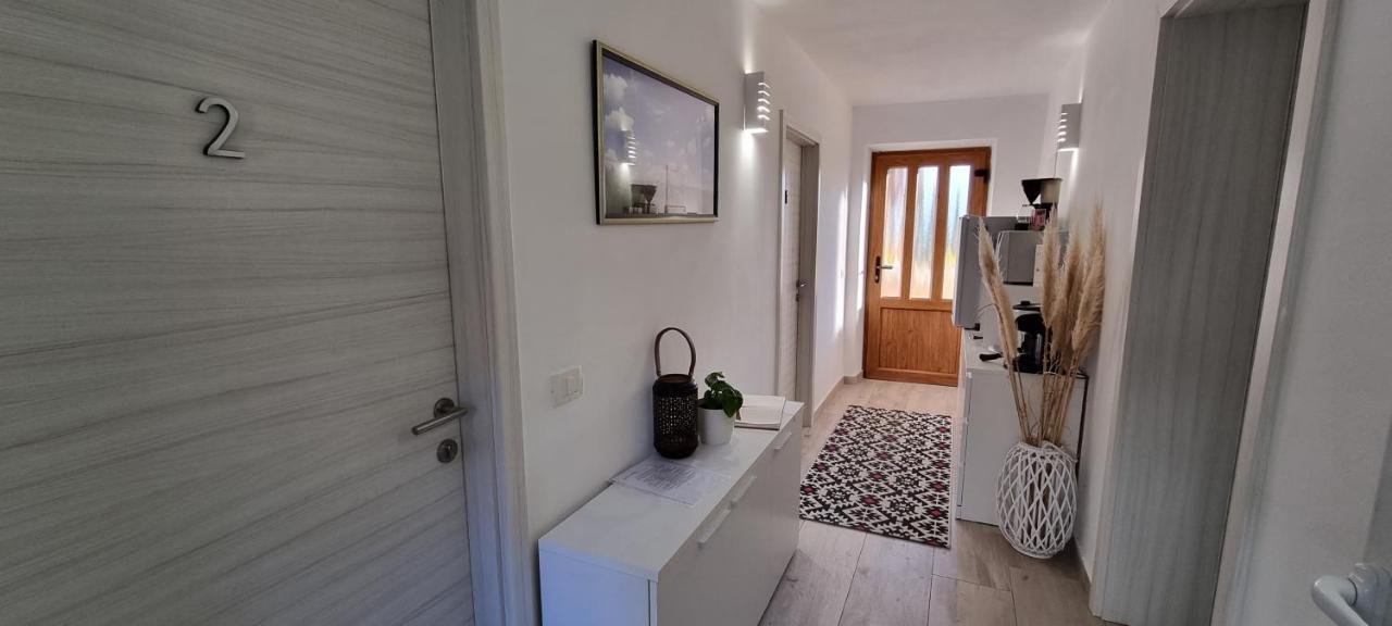 Apartment In The Smallest Town In The World Hum 외부 사진